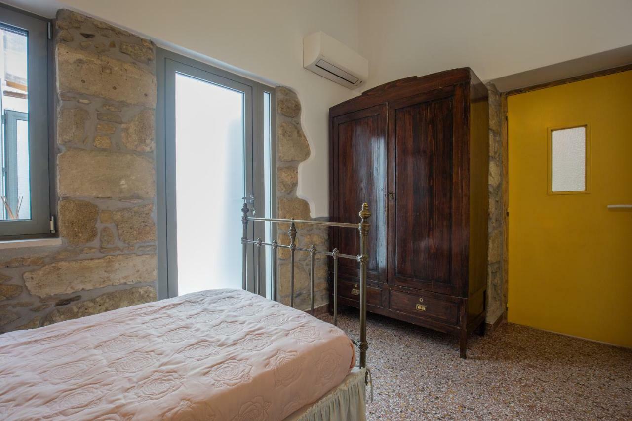 Вілла Iliopetra House Sivas Екстер'єр фото