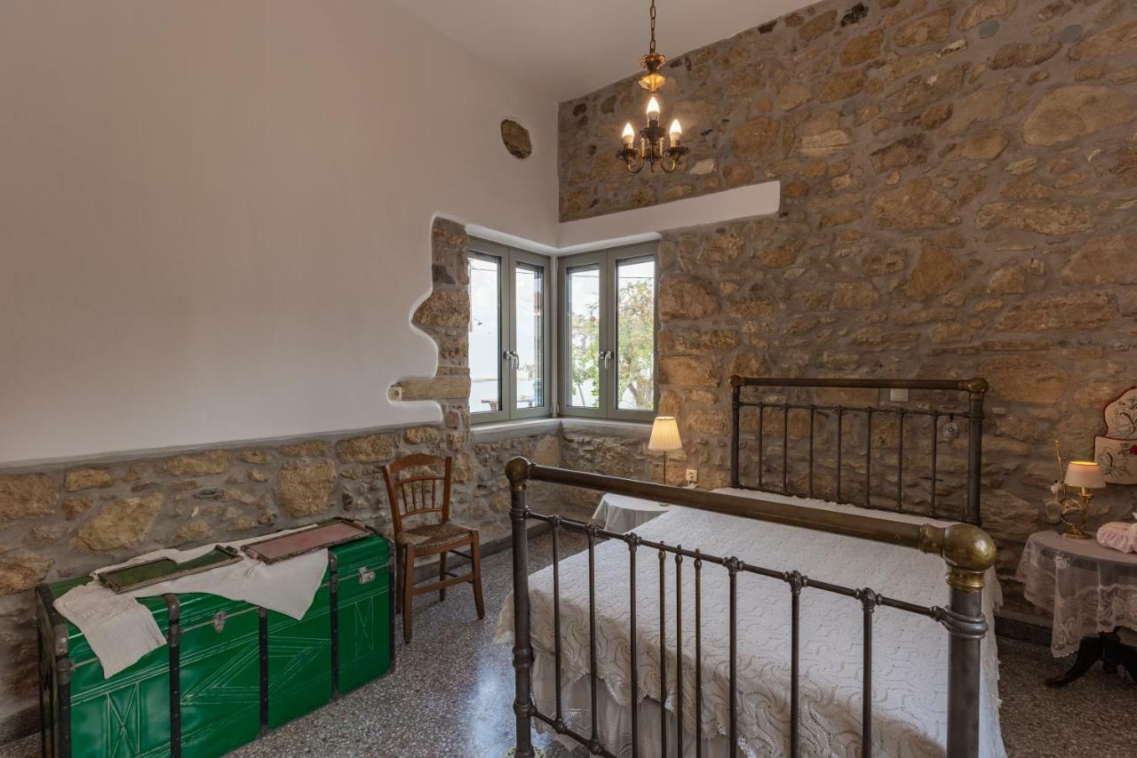 Вілла Iliopetra House Sivas Екстер'єр фото